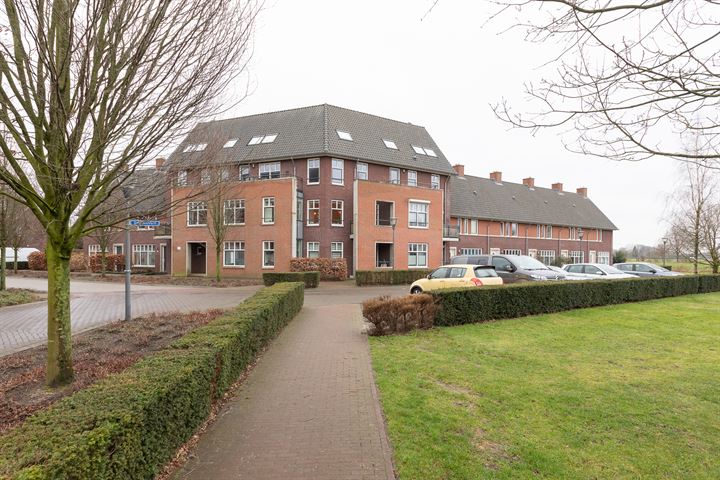 Elshouter 47 in Waalre Foto