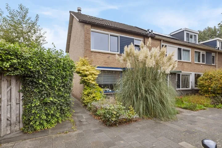 Elzenlaan 131 Groningen foto 2