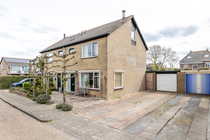 Elzenoordlaan 8 en Vrouwenpolder foto