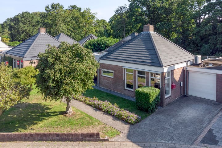 Emdenmeen 54 in Harderwijk Foto