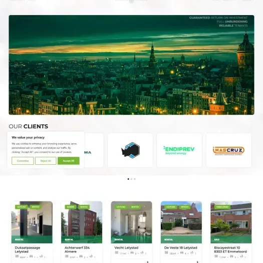 Screenshot van de website van www.emeraldhousing.eu