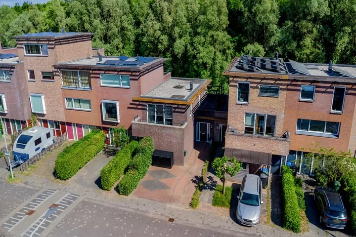Emily Brontësingel 35 in Arnhem