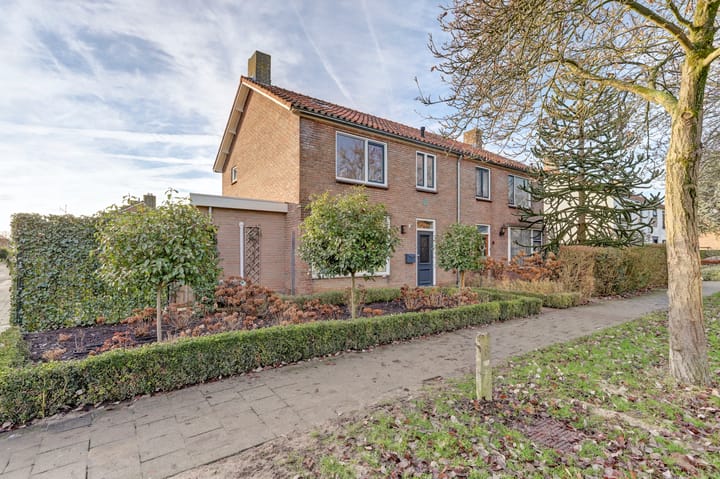 Photo of property Emmalaan 23, Geldermalsen