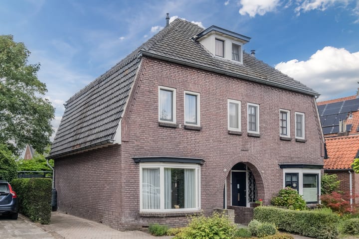Emmastraat 19 in Helmond Foto
