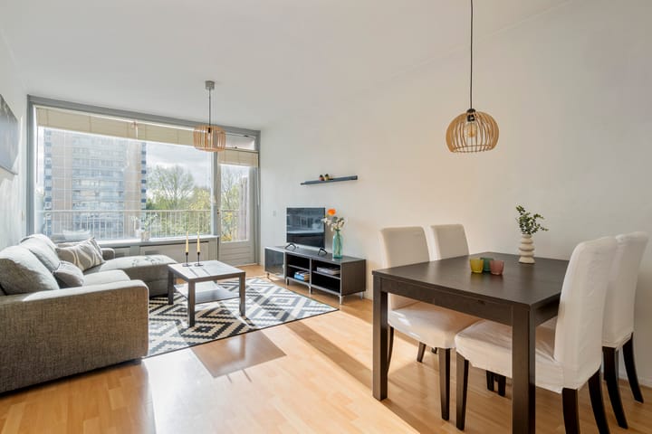 Engelandlaan 1236 dans Haarlem photo