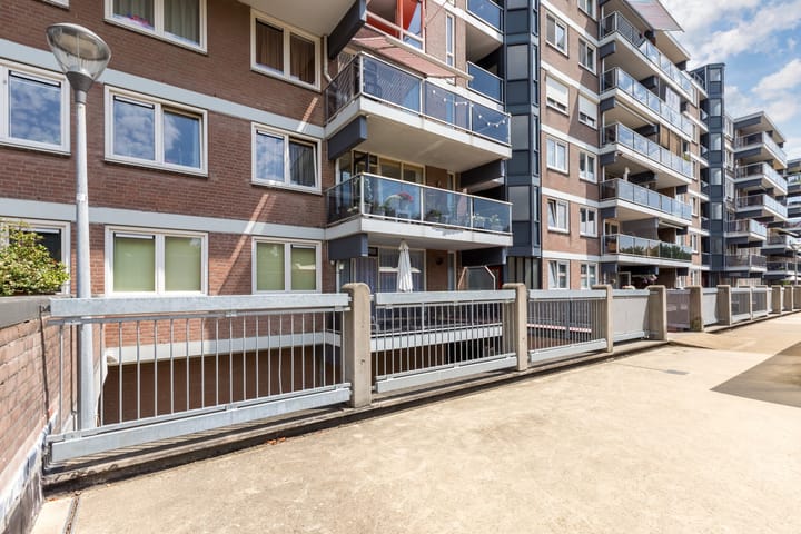 Engelenburg 357 in Haarlem Foto