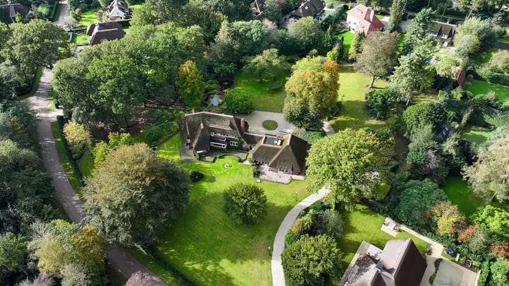 Enghlaan 10 in Blaricum foto