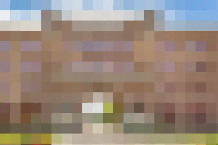 Enkalaan 11 Ede thumbnail 50