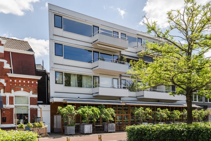 Enschotsestraat 379 en Tilburg foto