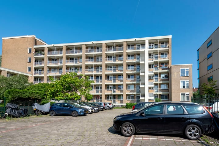 Erasmusplein 205 in 's-Gravenhage Foto