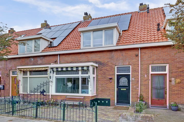 Photo de la maison Erasmusstraat 16, Den Helder
