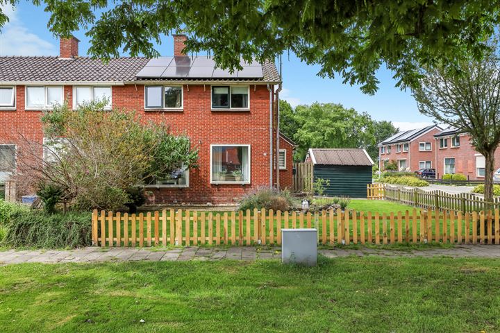 Erasmusstraat 77 dans Oude Pekela photo