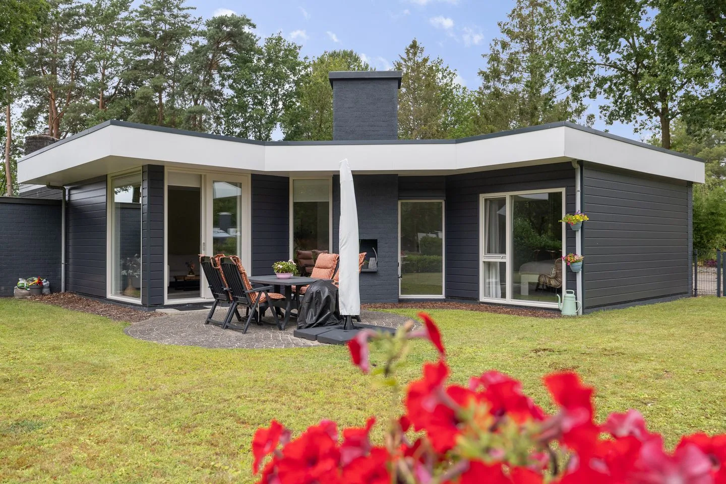 Ermerzand 111 in Erm