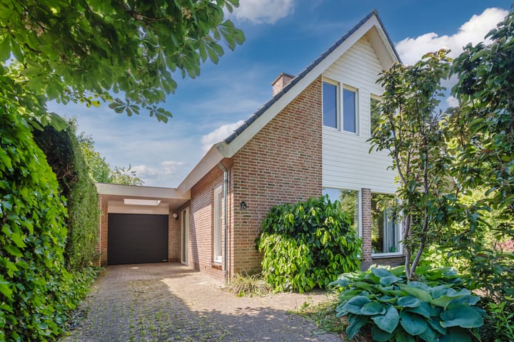 Esdoornhof 2b in Leusden Foto