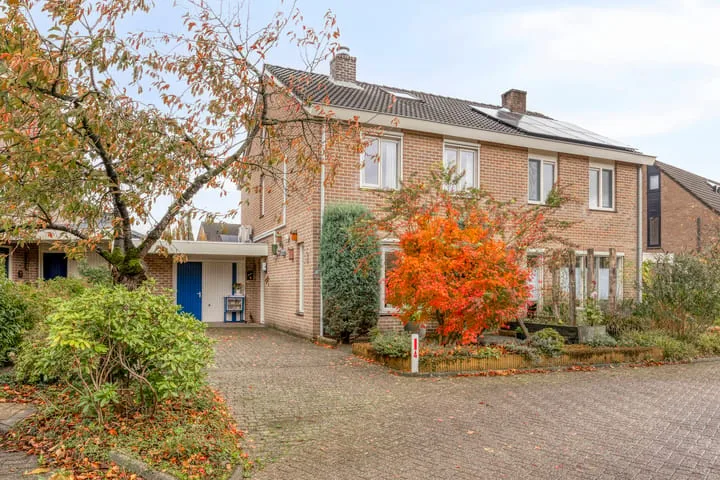 Esdoornhof 4 Malden