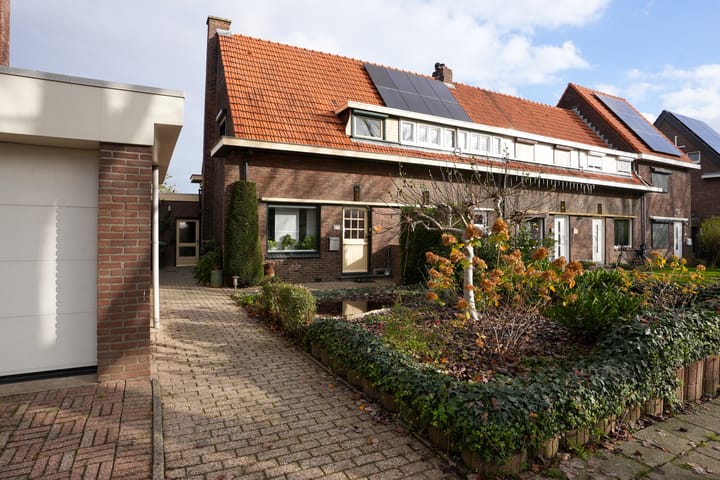 Esdoornstraat 17 in Geleen Foto