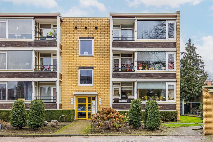 Espoortstraat 251 in Enschede photo