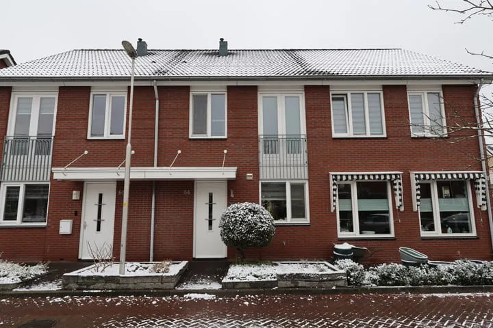 Esrand 64 in Vriezenveen