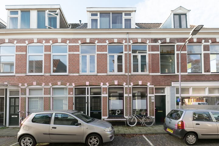 Esschilderstraat 4-ZW in Haarlem Foto