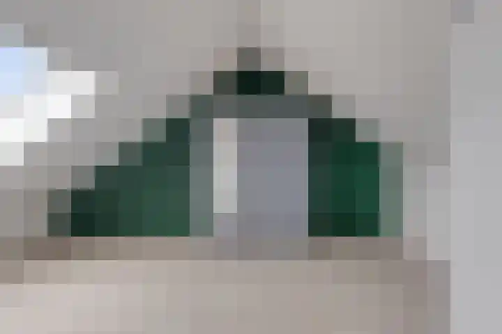 Estersveldlaan 11 Grave thumbnail 18