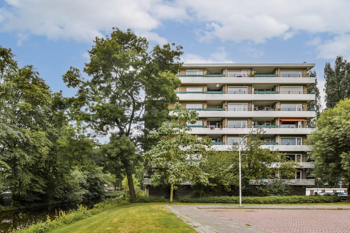 Etna 21 en Amstelveen foto