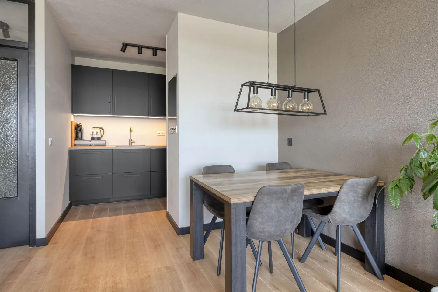 Evelindeflat 61 Roosendaal thumbnail 13