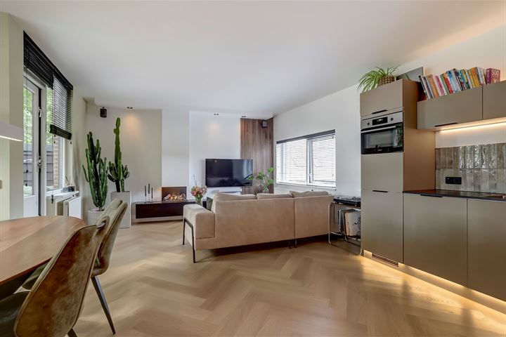 Evenaar 73 en Rotterdam foto