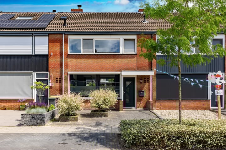 Evertzenstraat 29 in Borne Foto