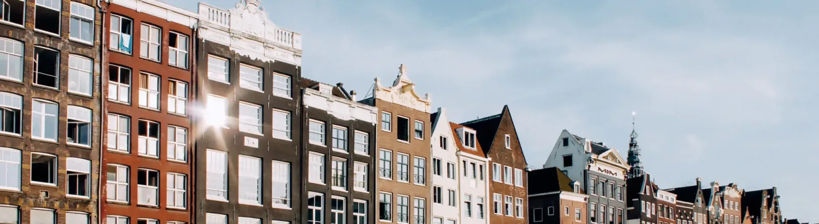 Team foto van Expat Apartment Service in Amsterdam