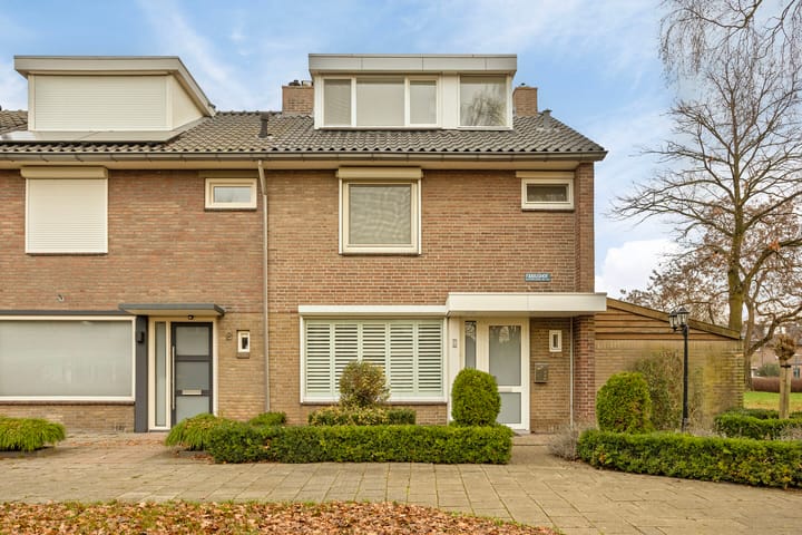 Photo of property Fabiushof 11, Eindhoven