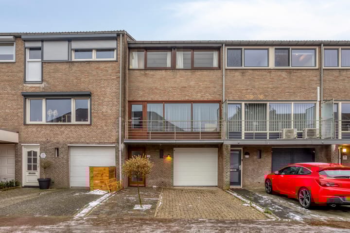 Photo of property Fabritiusstraat 24, Kerkrade