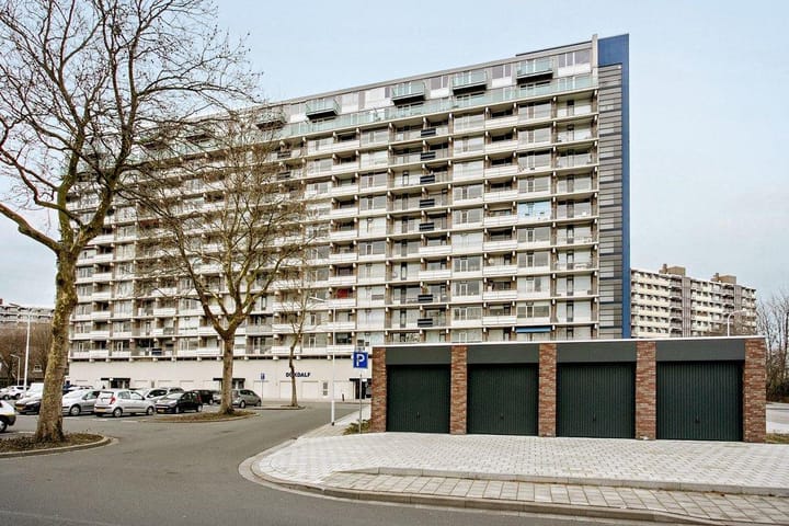 Fahrenheitlaan 646 in Terneuzen Foto