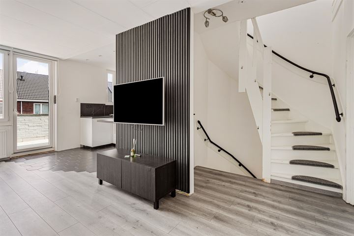 Fahrenheitstraat 17B in Schiedam photo