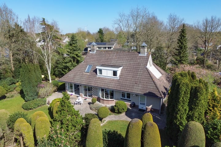 Fazantlaan 6 en Almere foto