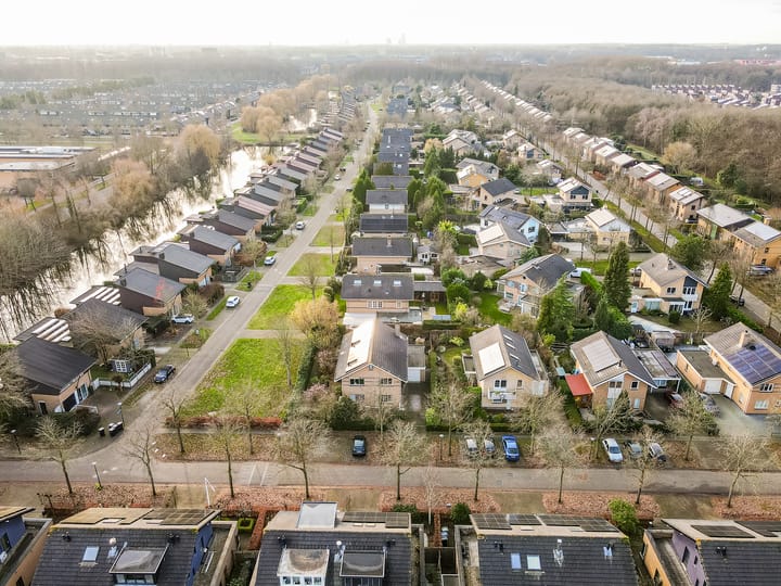 Februaristraat 115 in Almere Foto