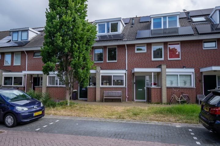 Ferdinand Bollaan 11 in Voorschoten Foto