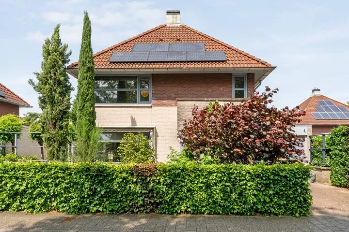 Ferdinand Bolstraat 2 in Ommen