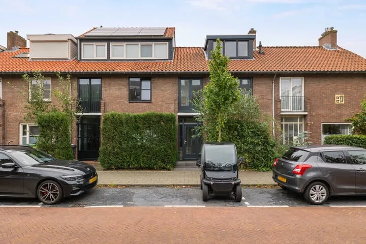 Ferdinand Bolweg 4 in Amstelveen