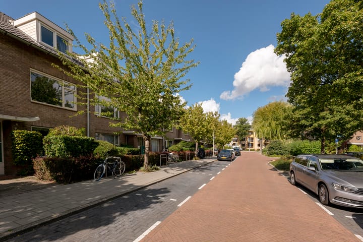 Ferdinand Bolweg 73 en Amstelveen foto