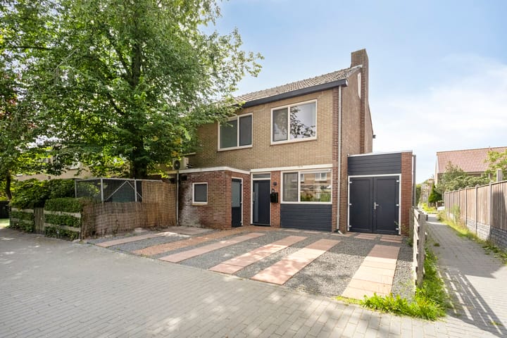 Ferguutstraat 28 in Alkmaar foto