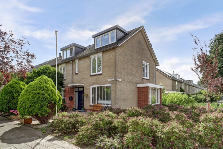 Fideliolaan 1 in Amstelveen Foto