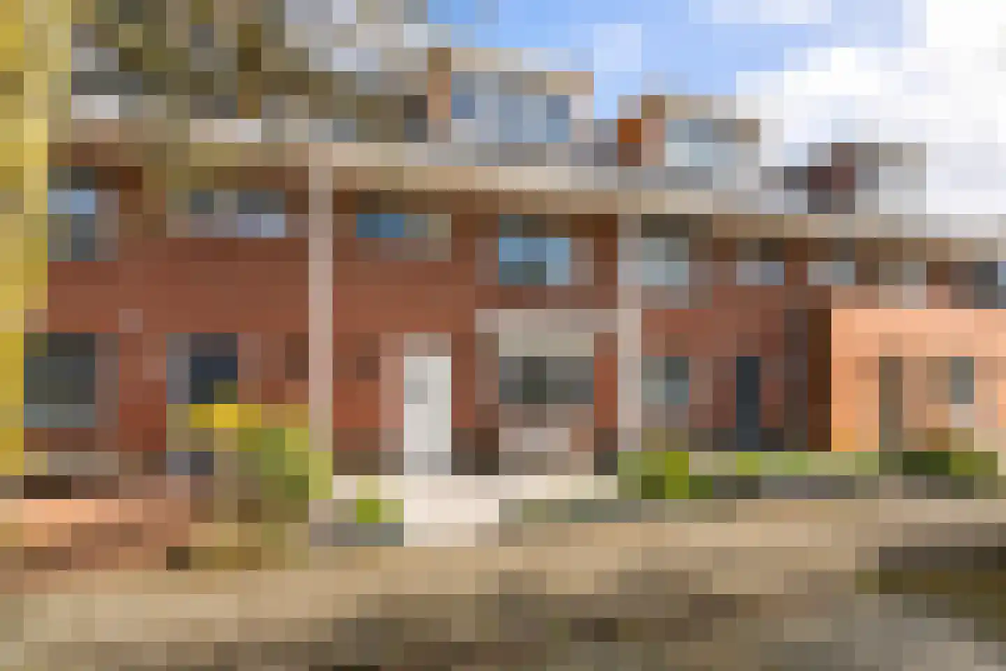 Figarolaan 45 in Nieuw-Vennep