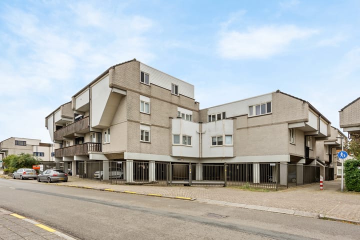 Filomeentje erf 140 in Capelle aan den IJssel