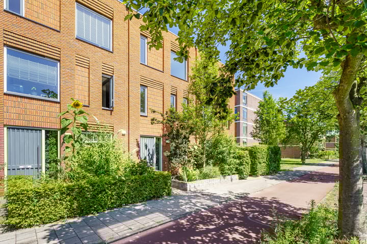 Finnenburg 136 en 's-Gravenhage foto