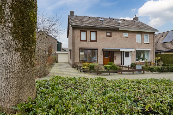 Flessenbergerweg 33 en Wapenveld foto