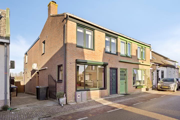 Photo de la maison Flierstraat 24, Lage Zwaluwe