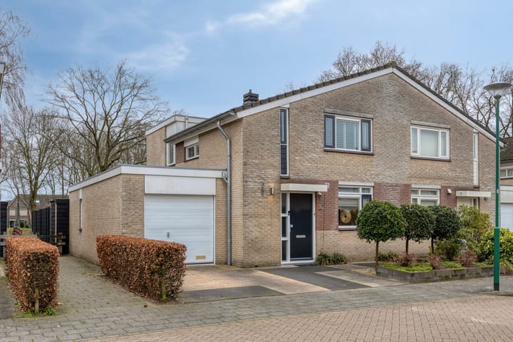 Photo of property Floralaan 22, Veenendaal