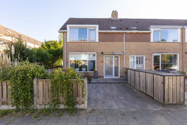 Floralaan 72 in Wervershoof foto