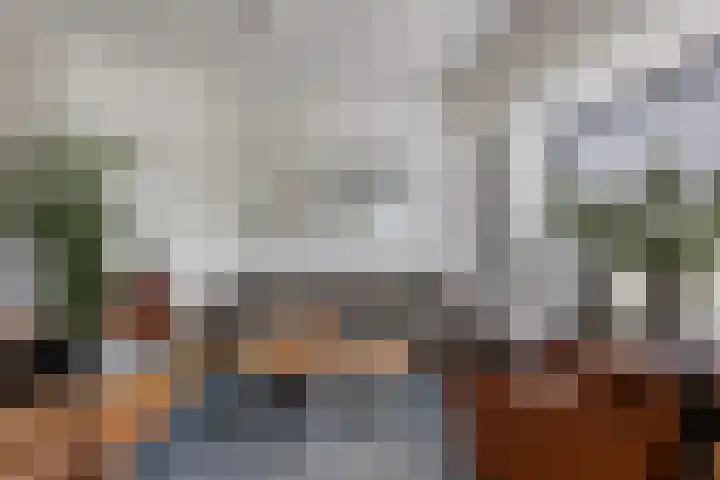 Foareker 14 Menaam thumbnail 10