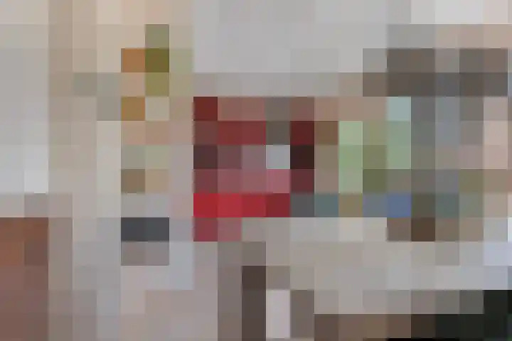 Foareker 14 Menaam thumbnail 13